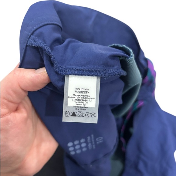 Title Nine 4” Incrediboardie Mid Rise Blue Boardshorts Size 10 - Picture 8 of 10